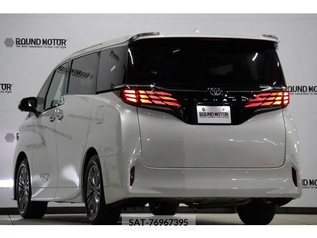 Toyota ALPHARD 2024-01 374891-2