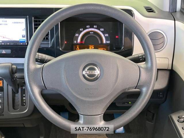 Nissan MOCO 2011-05 324518-11