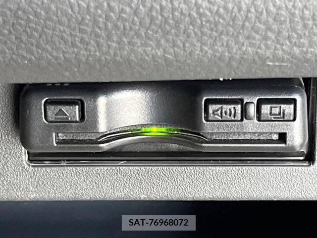 Nissan MOCO 2011-05 324518-5