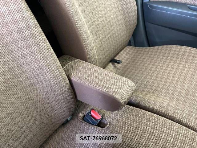 Nissan MOCO 2011-05 324518-7