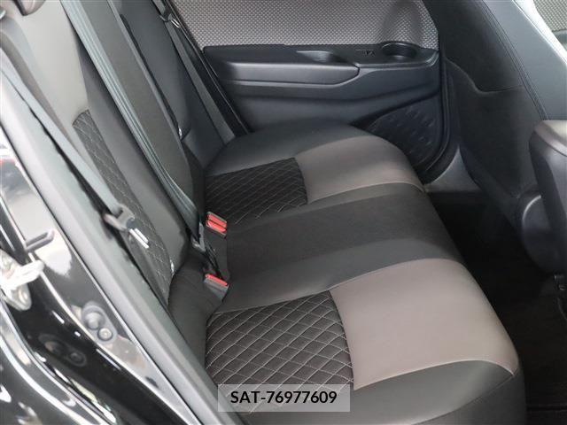Toyota C-HR 2023-02 264194-13