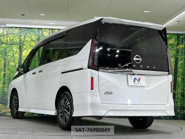 Nissan SERENA 2022-12 284286-16