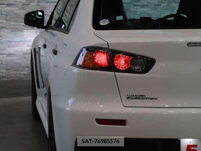 Mitsubishi LANCER 2014-08 217137-12