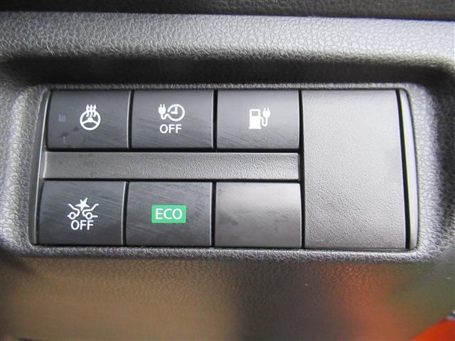 Nissan LEAF 2020-02 28568-29