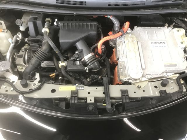 Nissan NOTE 2018-10 192676-27