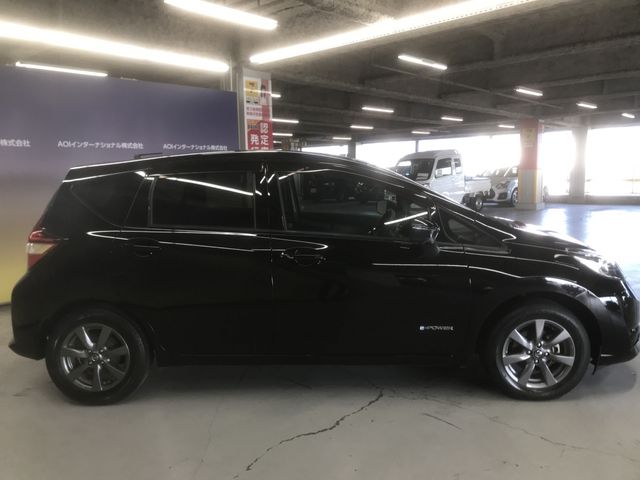 Nissan NOTE 2018-10 192676-9