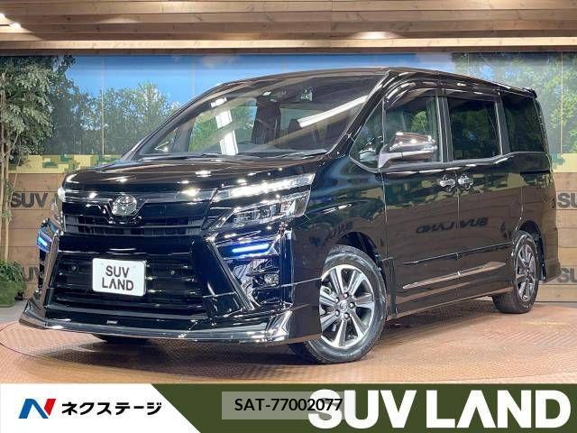 Toyota VOXY 2021-11 370329-0