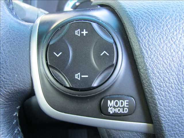 Toyota CAMRY HYBRID 2013-08 193218-14