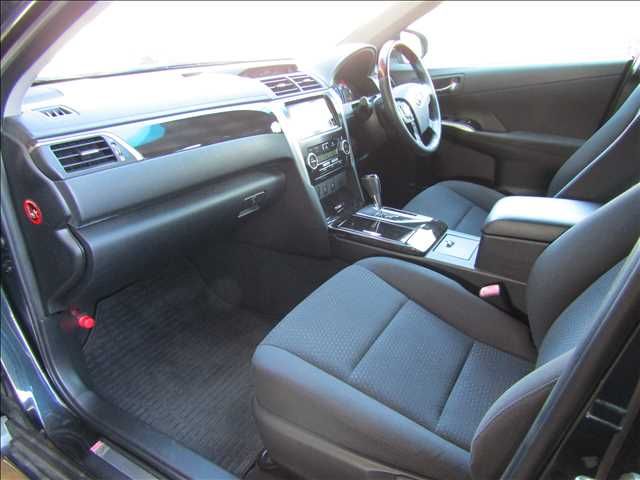 Toyota CAMRY HYBRID 2013-08 193218-17
