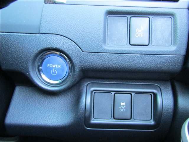 Toyota CAMRY HYBRID 2013-08 193218-12