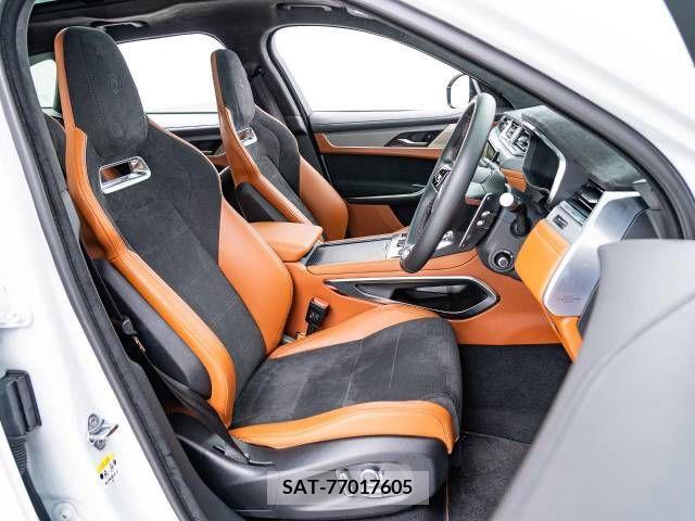 Jaguar F-PACE 2021-10 206453-6