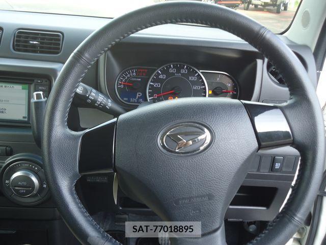 Daihatsu MOVE CONTE CUSTOM 2015-02 372187-10