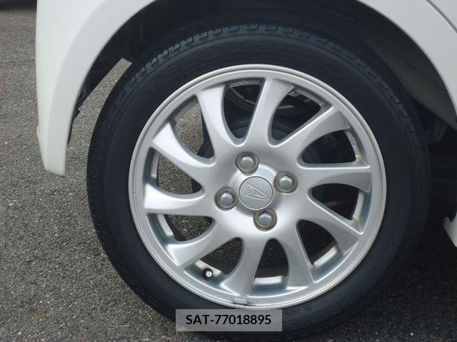 Daihatsu MOVE CONTE CUSTOM 2015-02 372187-5