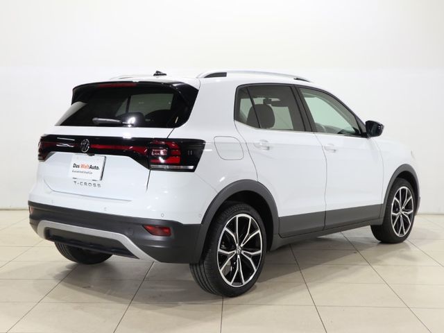 VolksWagen T-CROSS 2022-03 21024-7