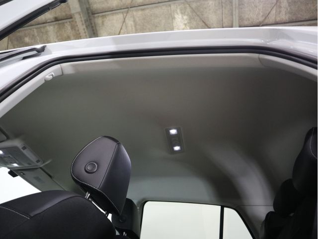 VolksWagen T-CROSS 2022-03 21024-20