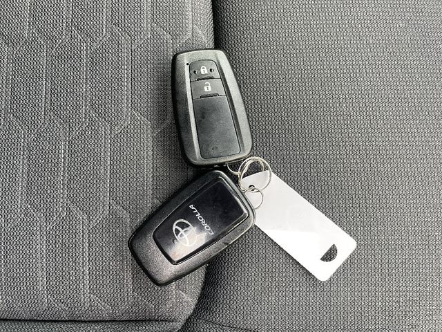 Toyota COROLLA SPORT 2018-09 183016-8