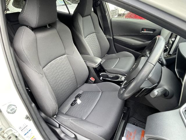 Toyota COROLLA SPORT 2018-09 183016-4
