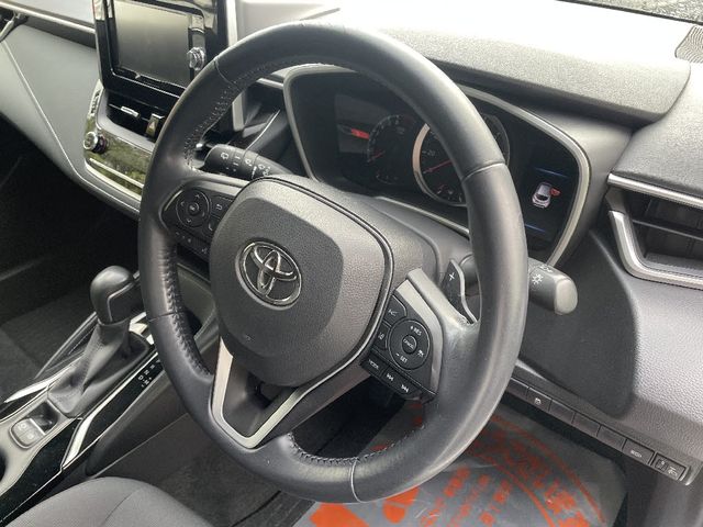 Toyota COROLLA SPORT 2018-09 183016-7