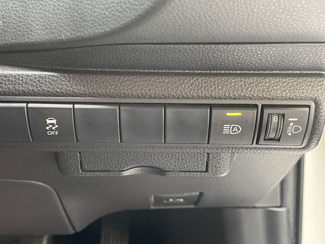 Toyota COROLLA SPORT 2018-09 183016-17
