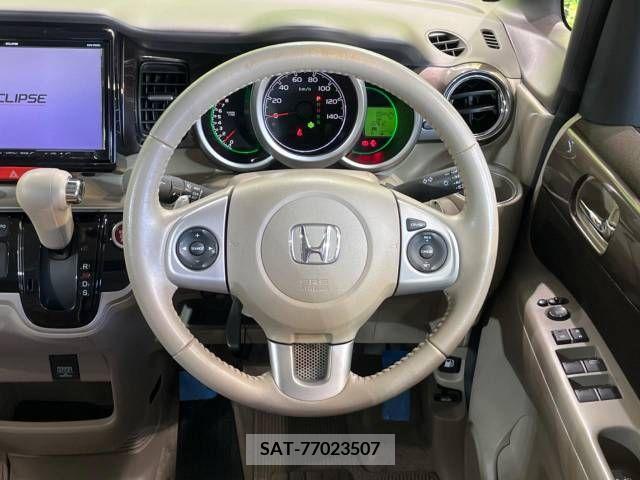 Honda N BOX 2014-06 306752-11