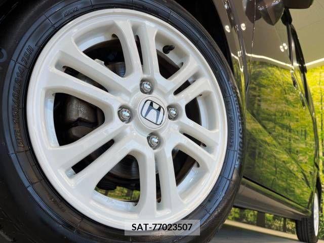 Honda N BOX 2014-06 306752-13
