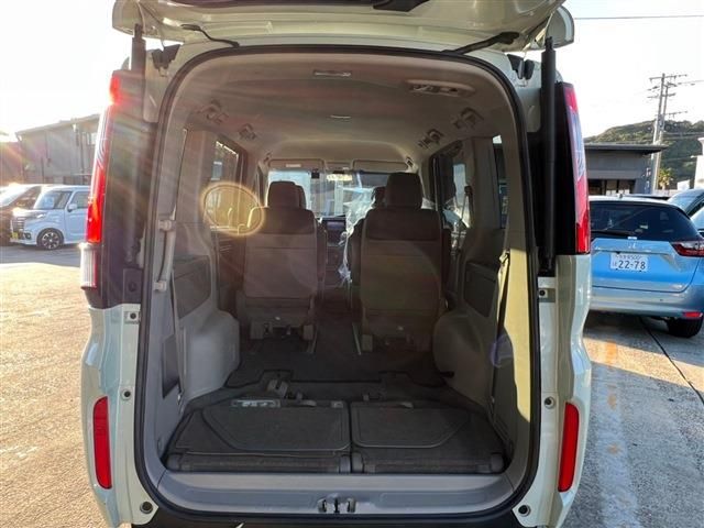 Honda e 2015-11 29162-7