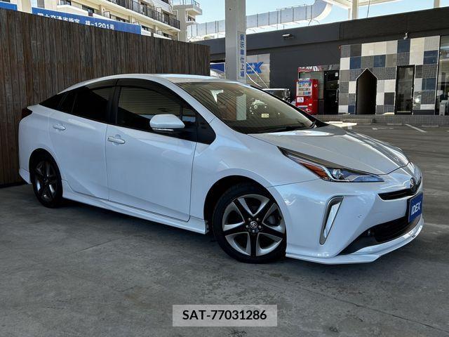 Toyota PRIUS 2021-06 281739-4