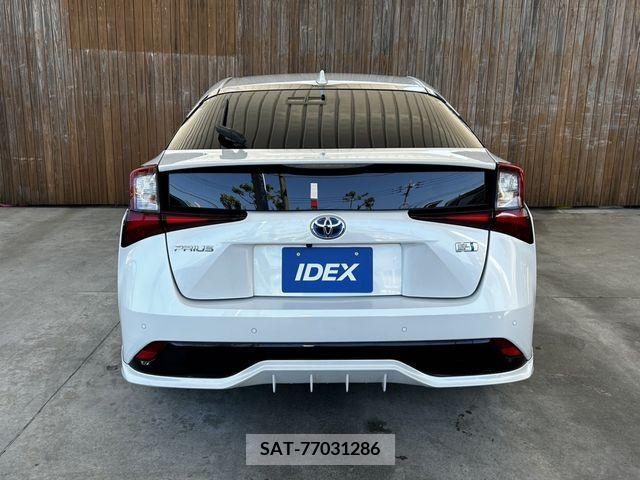 Toyota PRIUS 2021-06 281739-6