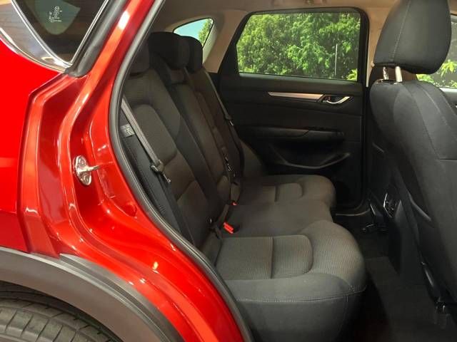 Mazda CX-5 2018-03 9633-9