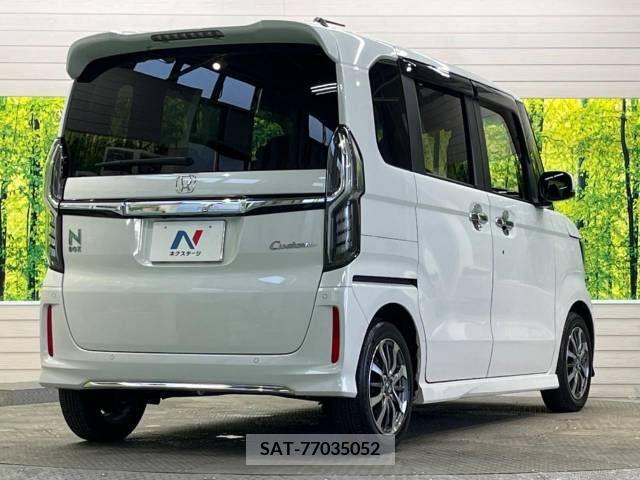Honda N BOX 2022-01 307386-17