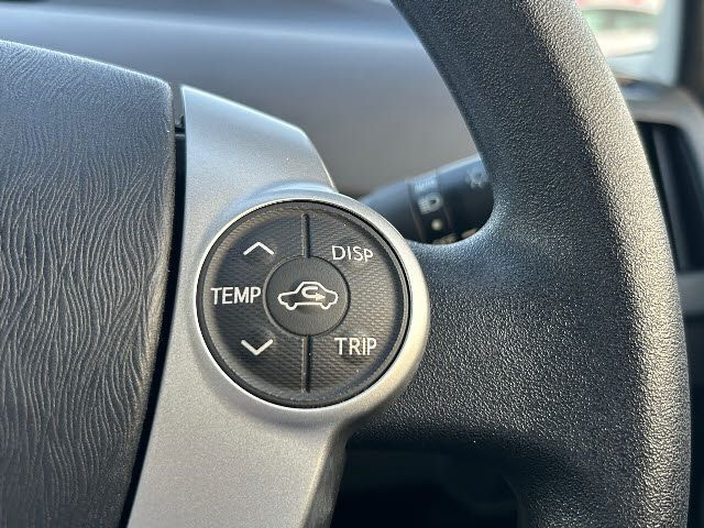 Toyota PRIUS 2014-10 192447-11