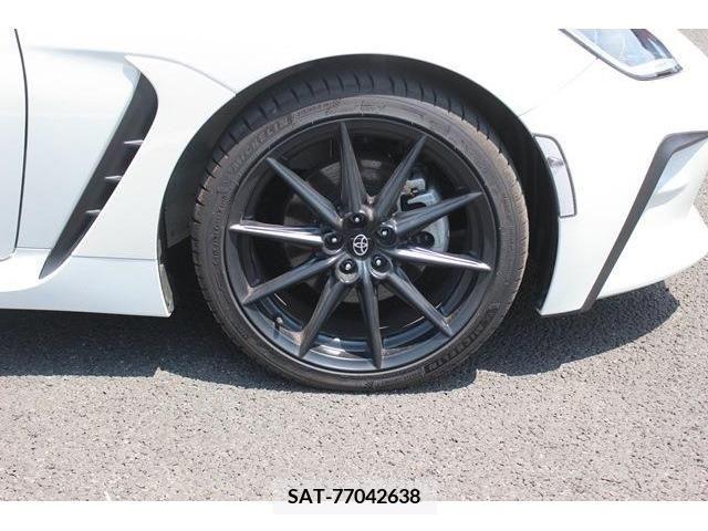 Toyota 86 2022-08 332549-11