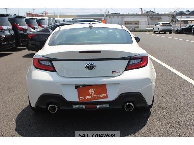 Toyota 86 2022-08 332549-10