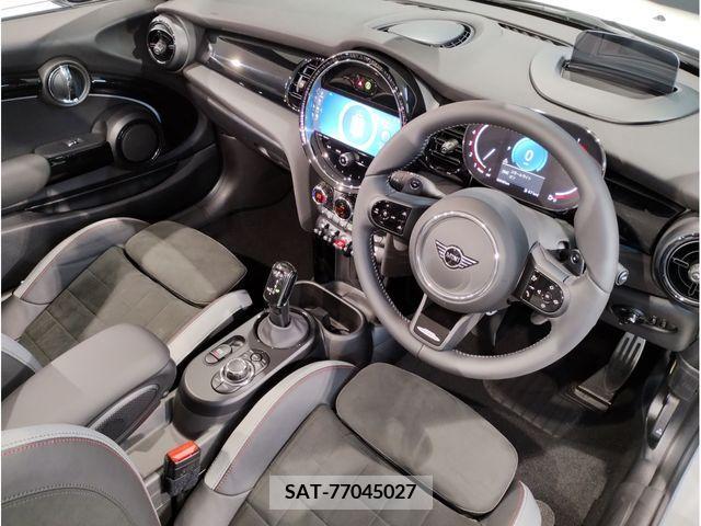 Bmw MINI 2023-04 298015-1