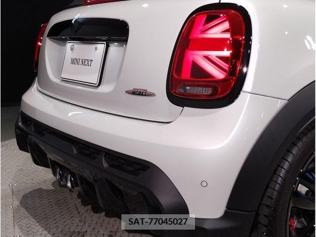 Bmw MINI 2023-04 298015-13