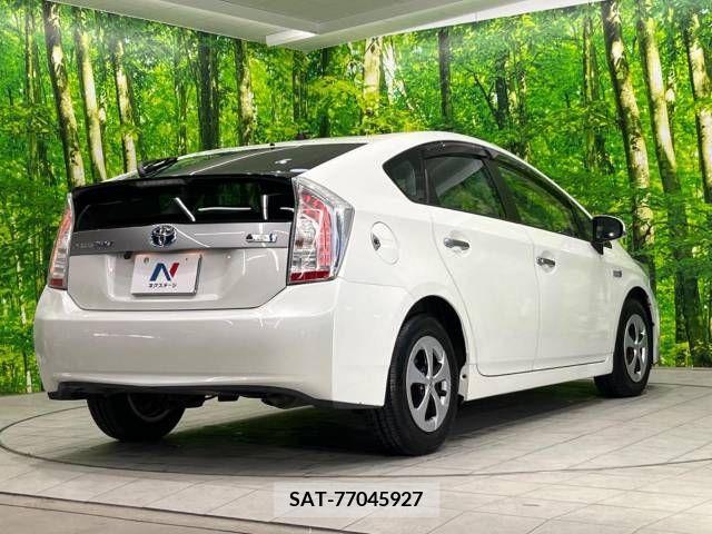 Toyota PRIUS PHV 2012-06 220666-17