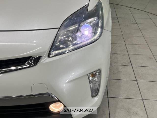 Toyota PRIUS PHV 2012-06 220666-12