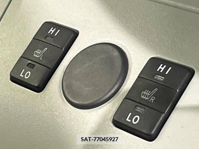 Toyota PRIUS PHV 2012-06 220666-6