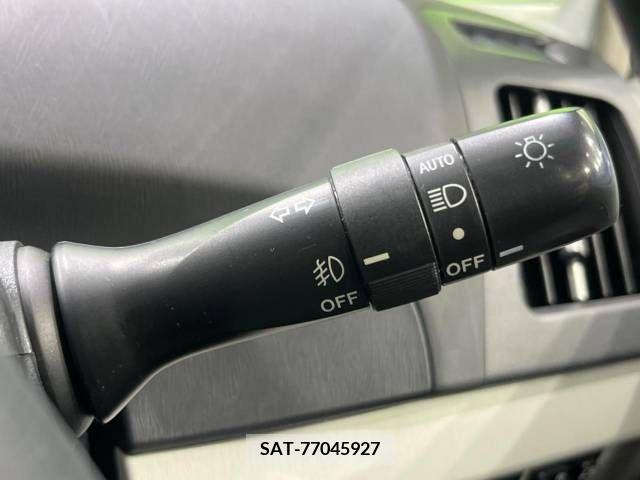 Toyota PRIUS PHV 2012-06 220666-5
