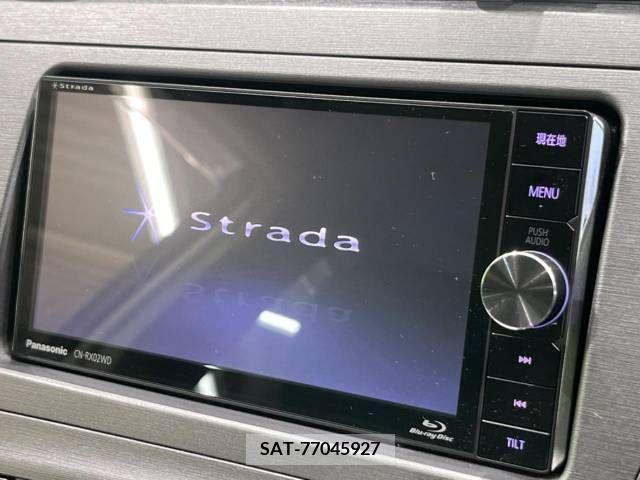 Toyota PRIUS PHV 2012-06 220666-2