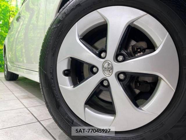 Toyota PRIUS PHV 2012-06 220666-13