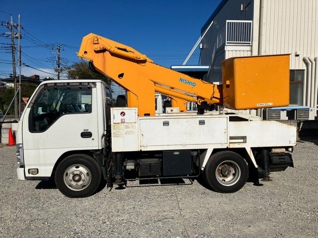 Isuzu ELF TRUCK 2014-02 188835-13