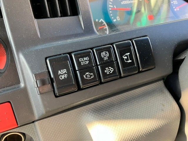 Isuzu ELF TRUCK 2014-02 188835-11