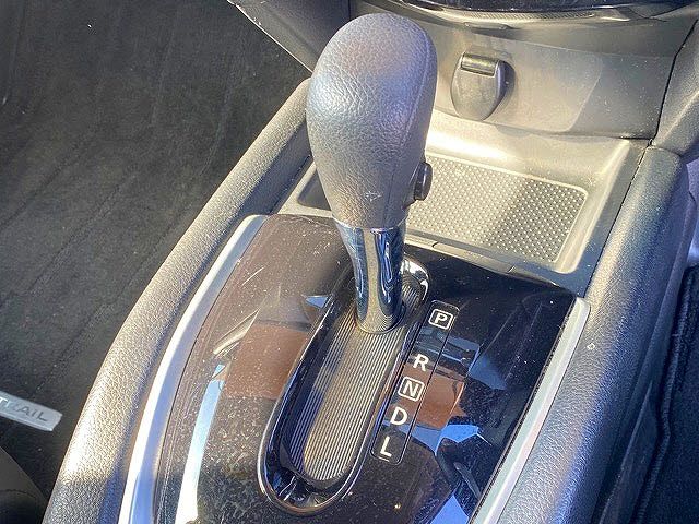 Nissan X-TRAIL 2015-02 21125-19