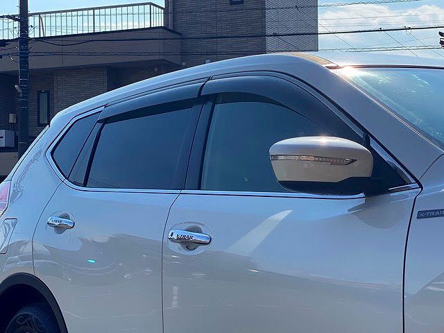 Nissan X-TRAIL 2015-02 21125-25