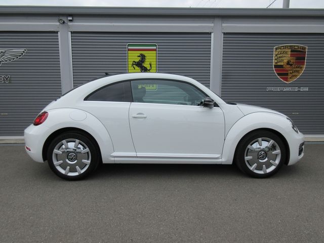 VolksWagen THE BEETLE 2018-11 1865-12