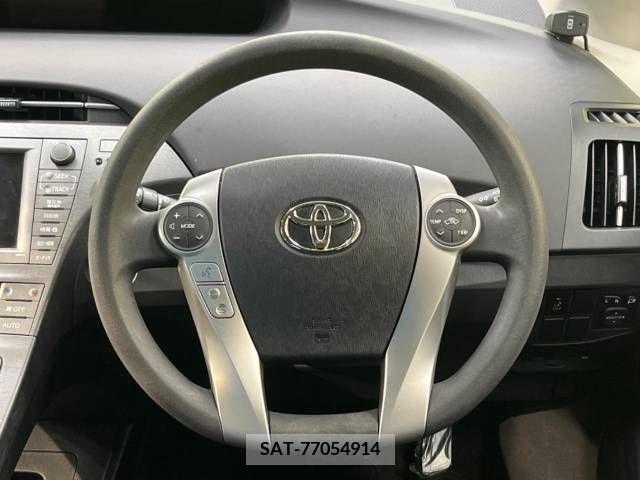 Toyota PRIUS 2013-04 206511-11