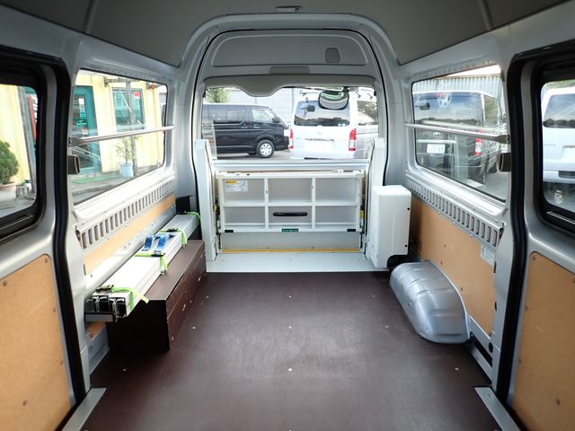 Toyota HIACE VAN 2018-10 193103-25