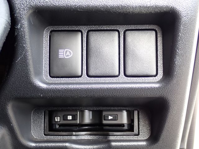 Toyota HIACE VAN 2018-10 193103-15