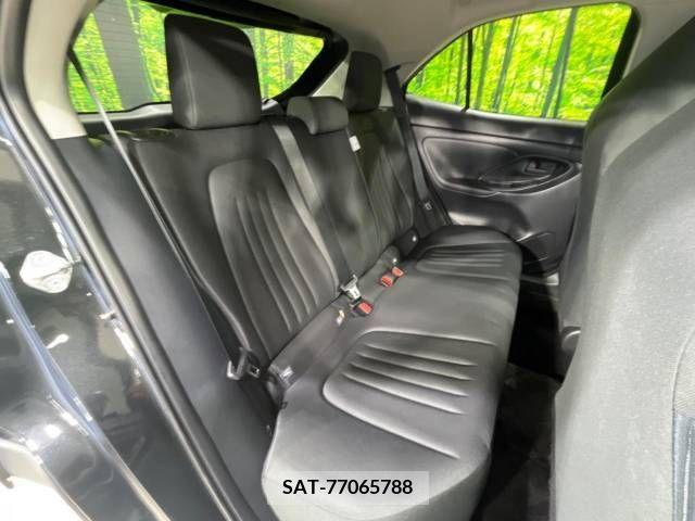 Toyota YARIS CROSS 2023-10 290955-9